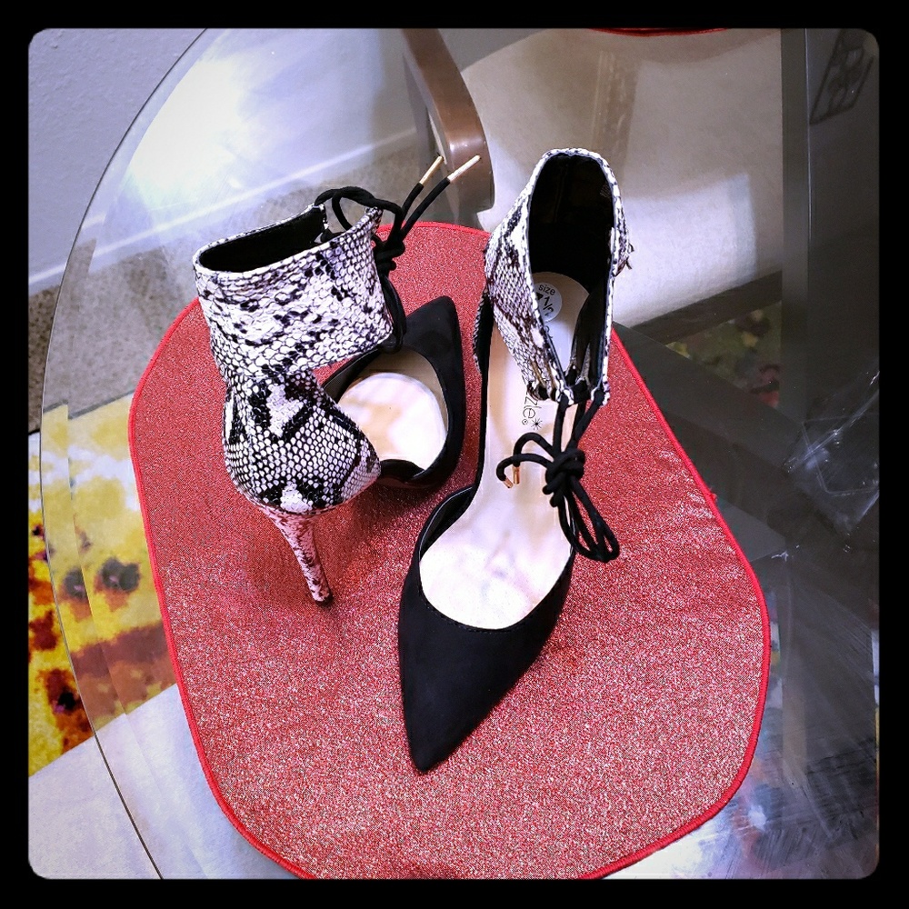 Women heels